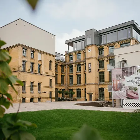 Hotel Fabrik